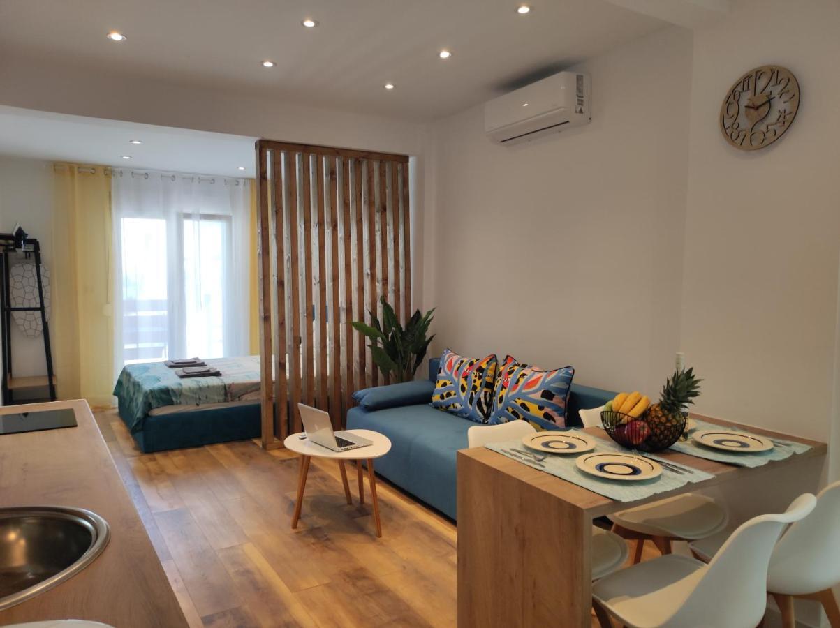 Peraía Sea Pleasure Studio מראה חיצוני תמונה